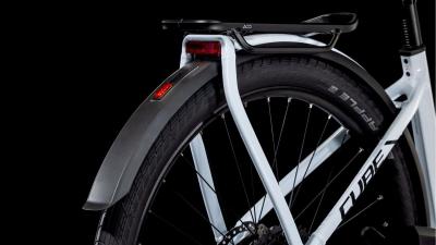 Cube Kathmandu Hybrid ONE 800 polarwhite'n'black Gr&ouml;&szlig;e: Trapeze 54 cm Produktbild 4