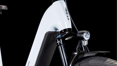 Cube Kathmandu Hybrid ONE 600 polarwhite'n'black Gr&ouml;&szlig;e: Easy Entry 62 cm Produktbild 5