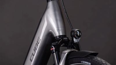 Cube Supreme Hybrid Deluxe Pro 600 quicksilver'n'grey Gr&ouml;&szlig;e: Easy Entry 54 cm Produktbild 5