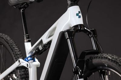 Cube Stereo Hybrid ONE44 HPC Pro 800 metallicwhite'n'blue Gr&ouml;&szlig;e: M Produktbild 5